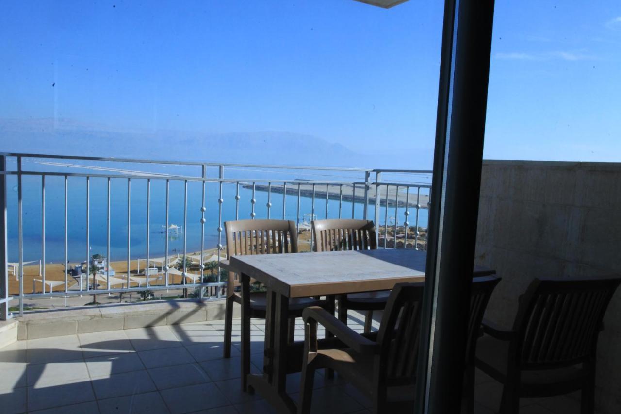 Royal Hotel Dead Sea Ein Bokek Buitenkant foto